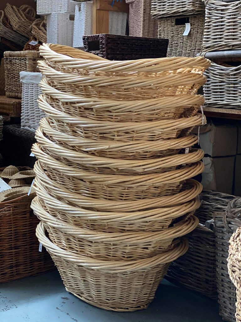 Classic Willow Washing Basket Cobra Cane